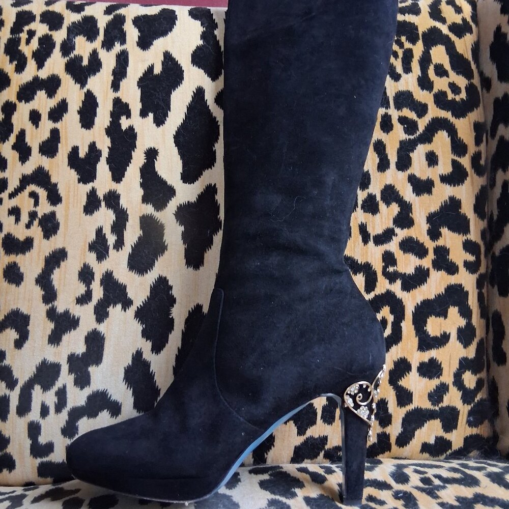 Paola Quadretti Italian Suede Boots
